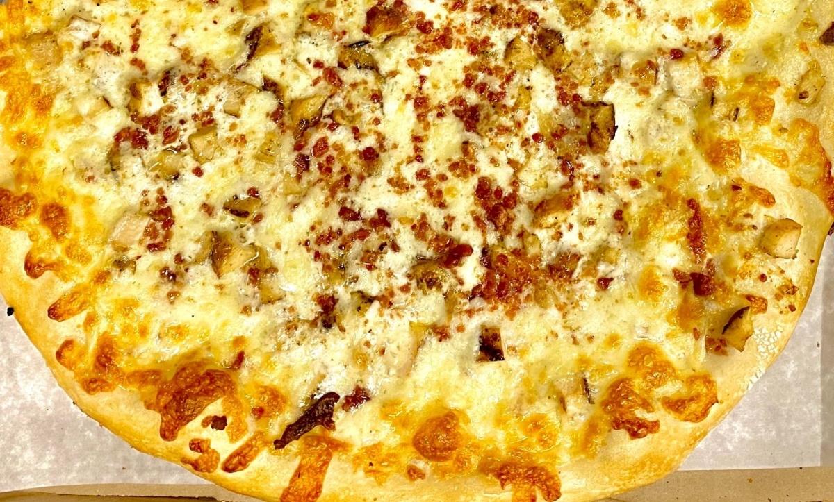 Chicken Bacon Ranch Pizza