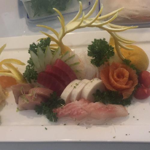 Sashimi Deluxe