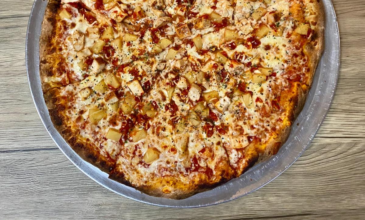 Chicken Pineapple Fra Diavolo Pizza (Large 16)