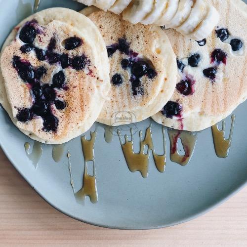 Blueberry & Banana Pancakes
