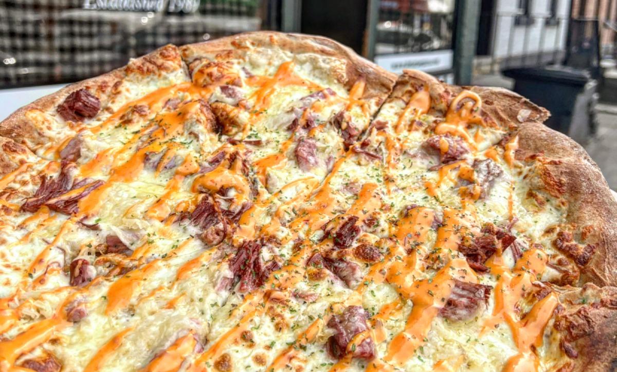 Reuben Pizza (Large 16