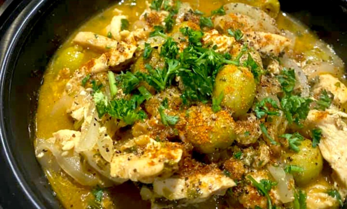 Chicken with Preserved Lemons Tagine