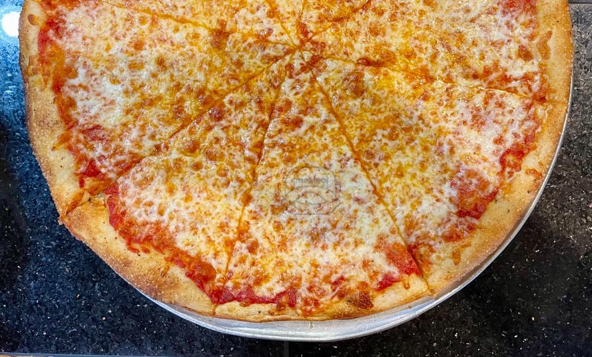 Large Cheese Pizza (8 Cut)
