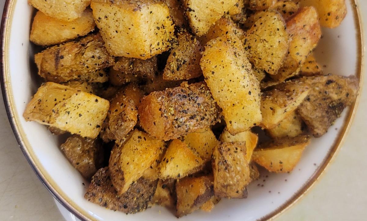 Lemon Pepper Fry Style Potatoes