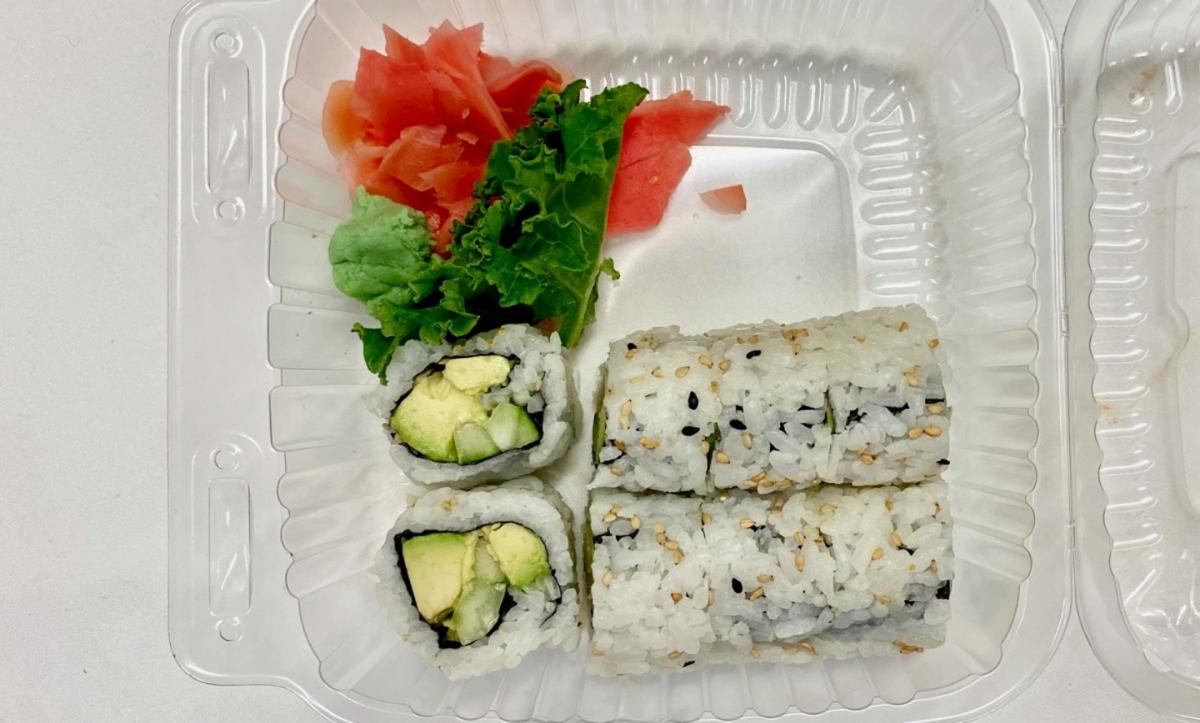 Avocado & Cucumber Roll*
