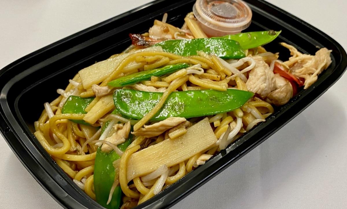 Thai Lo-Mein Noodle