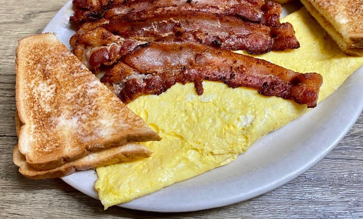 Cheese Omelet