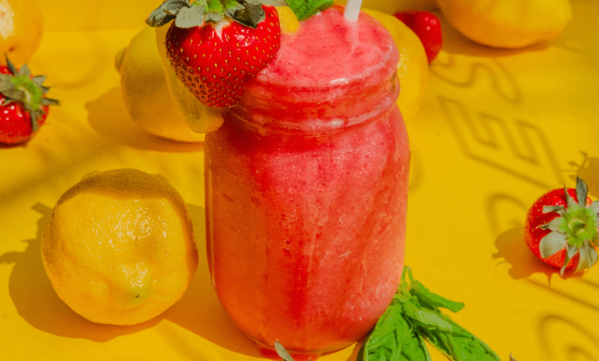 Strawberry Basil Frozen Lemonade