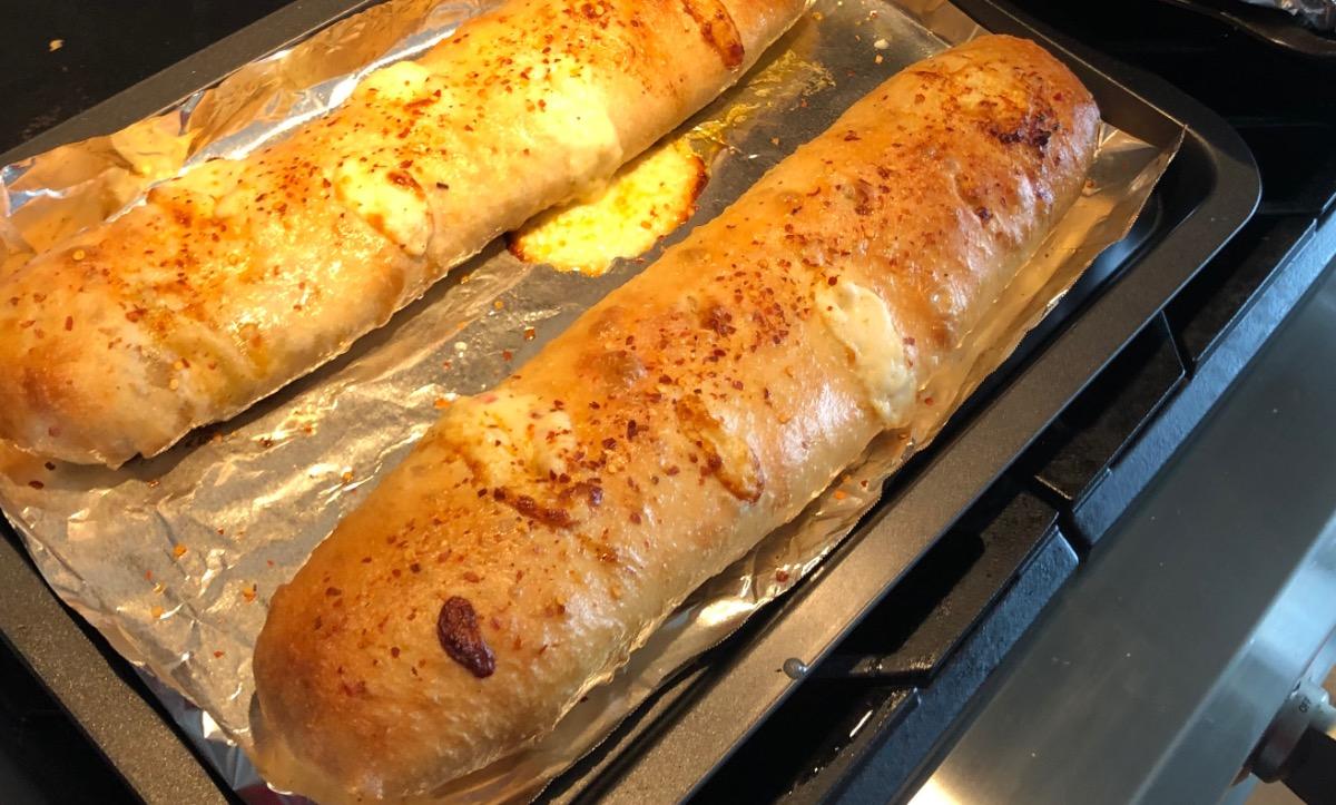 Stuffed breads (comes with marinara)