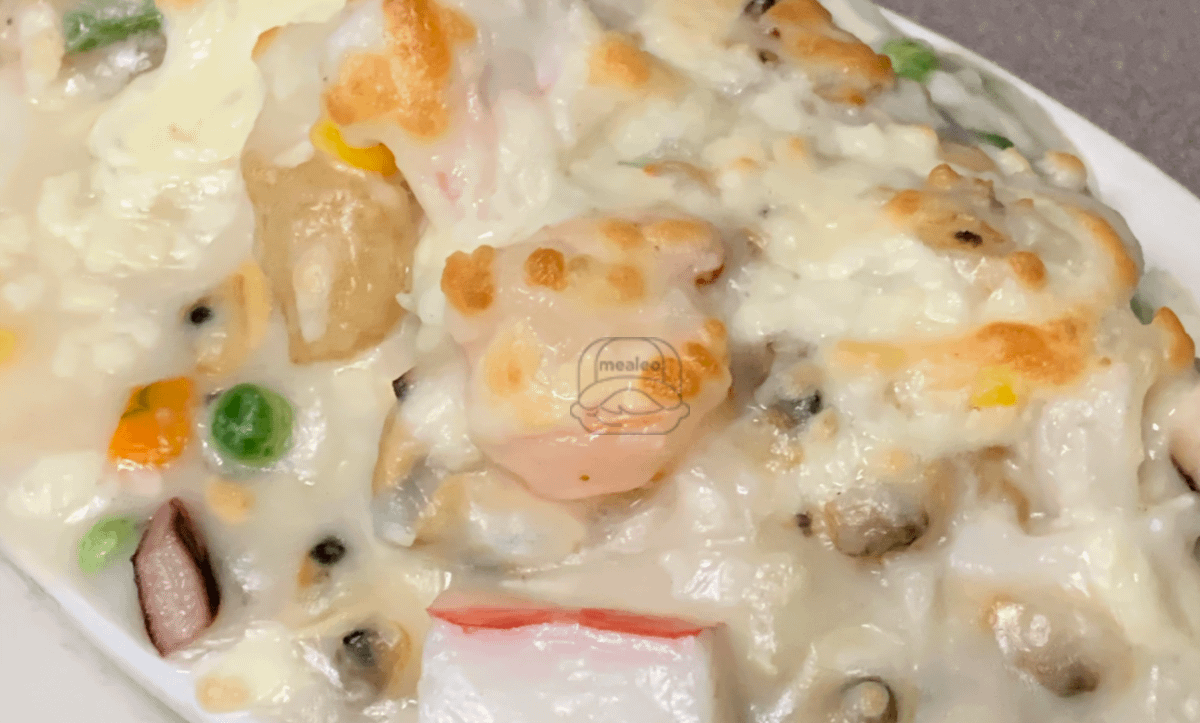 E3. Baked Rice w. Seafood