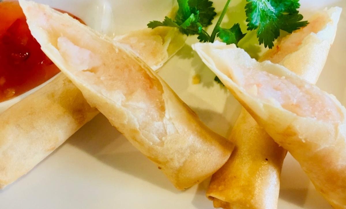 B15. Shrimp Roll
