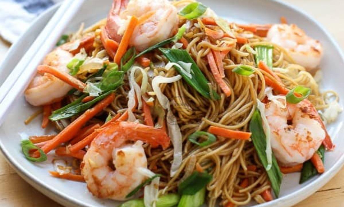 shrimp fried noodle