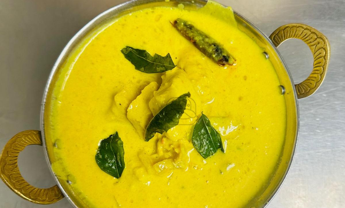 Kozhi Thenga Paal Curry (New)