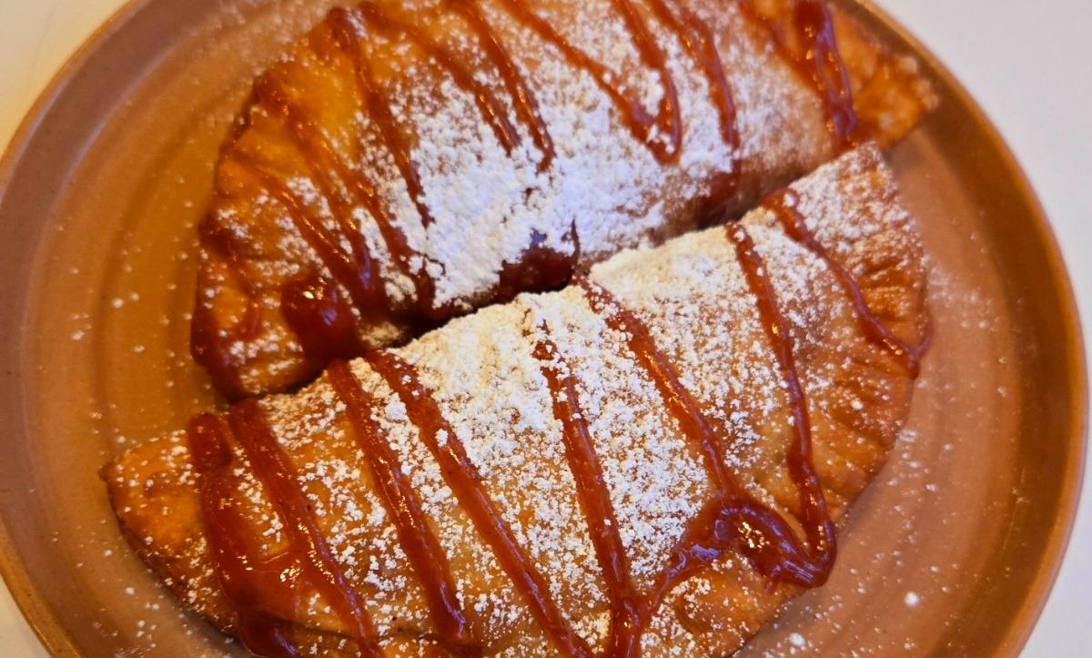Sweet Guava & Cheese Empanadas