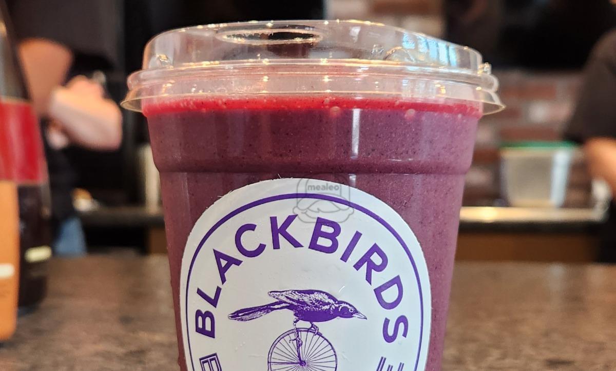 Blackbirds Berry Blast