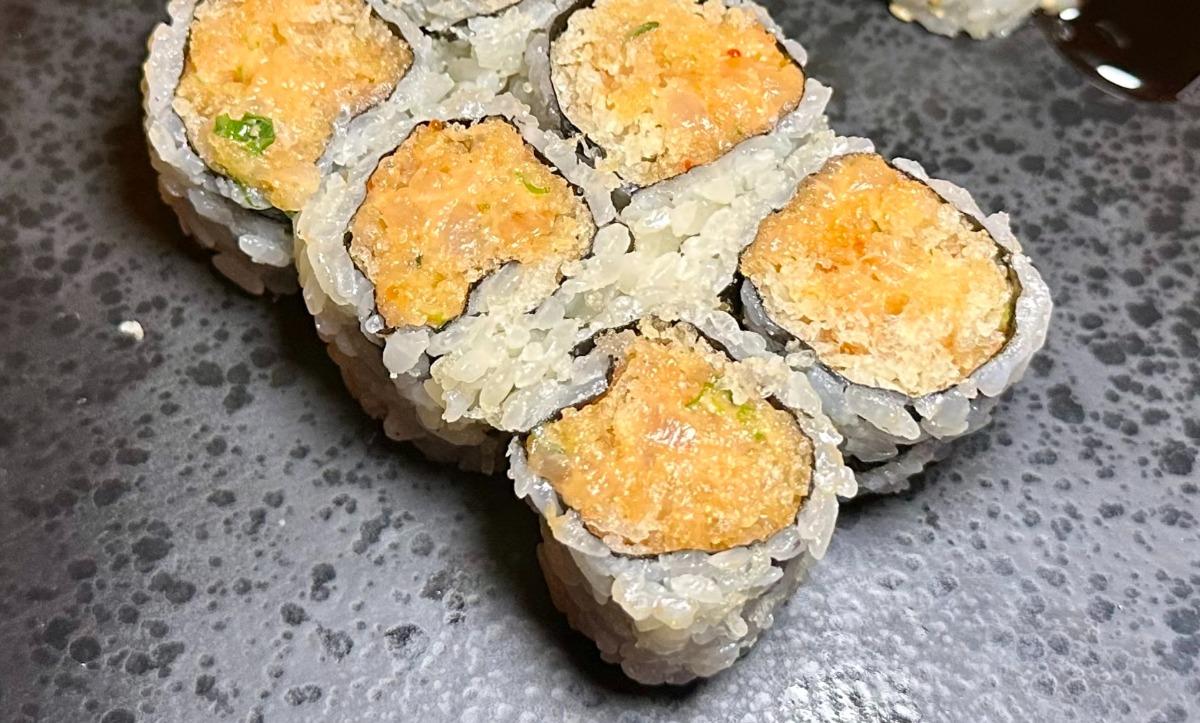 Spicy Crunchy Yellowtail Roll