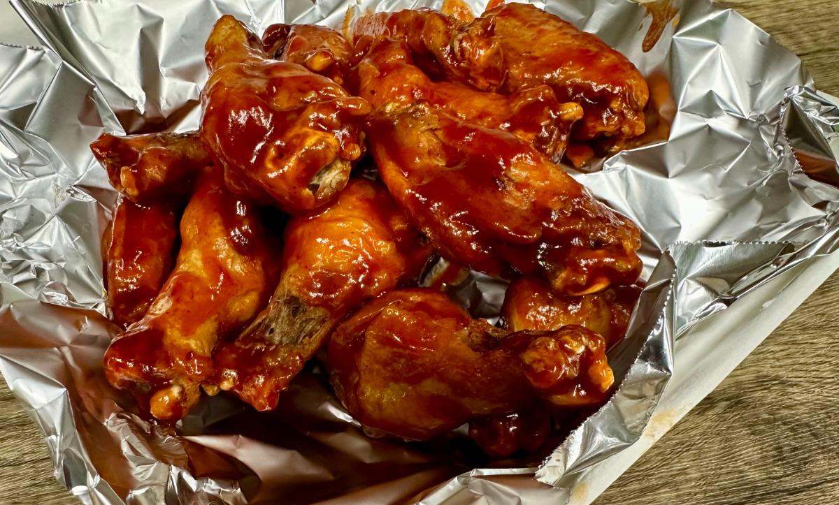 6 Jumbo Wings (Bone-In)