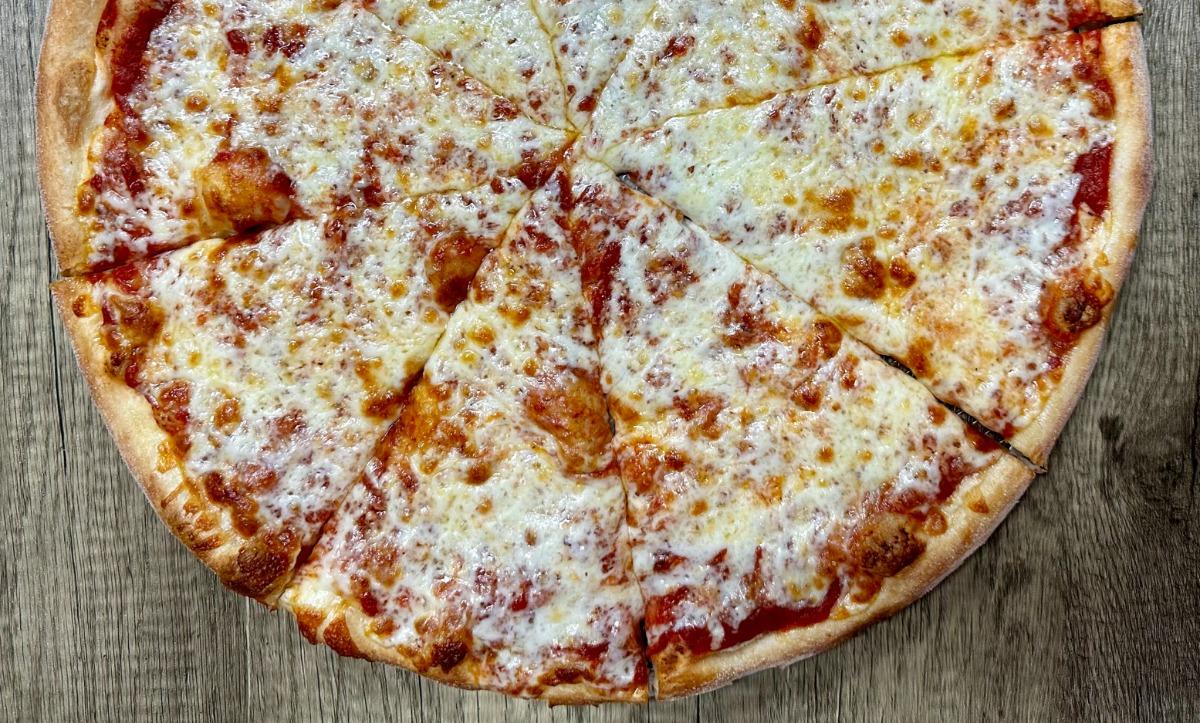 Cheese Pizza (8-Cut)