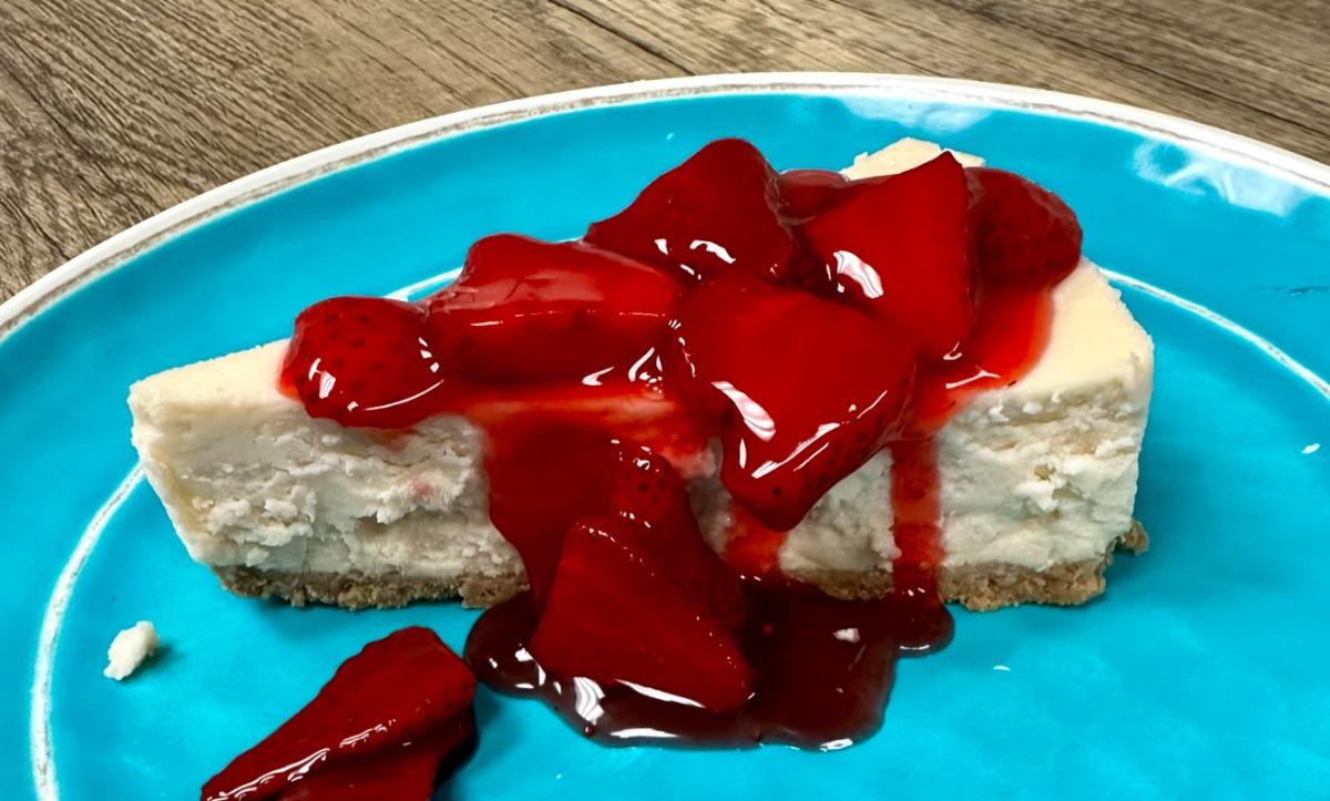 Homemade Strawberry Cheesecake
