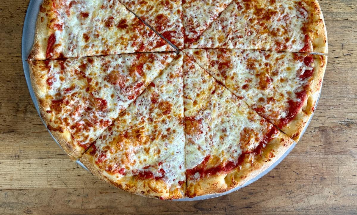 Small Cheese Pizza (6 Cut)