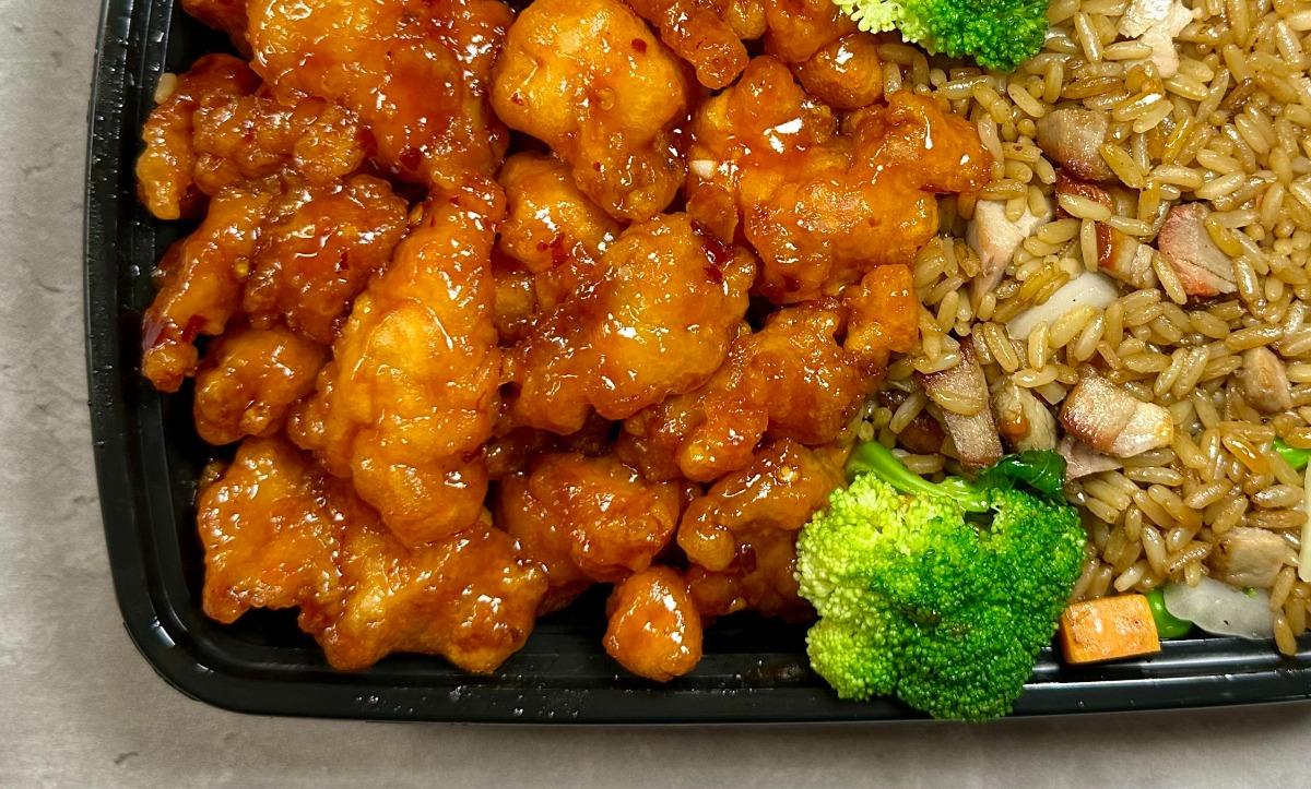 General Tso's Chicken Dinner