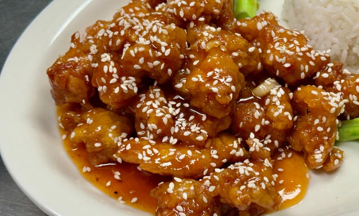 Sesame Chicken Dinner