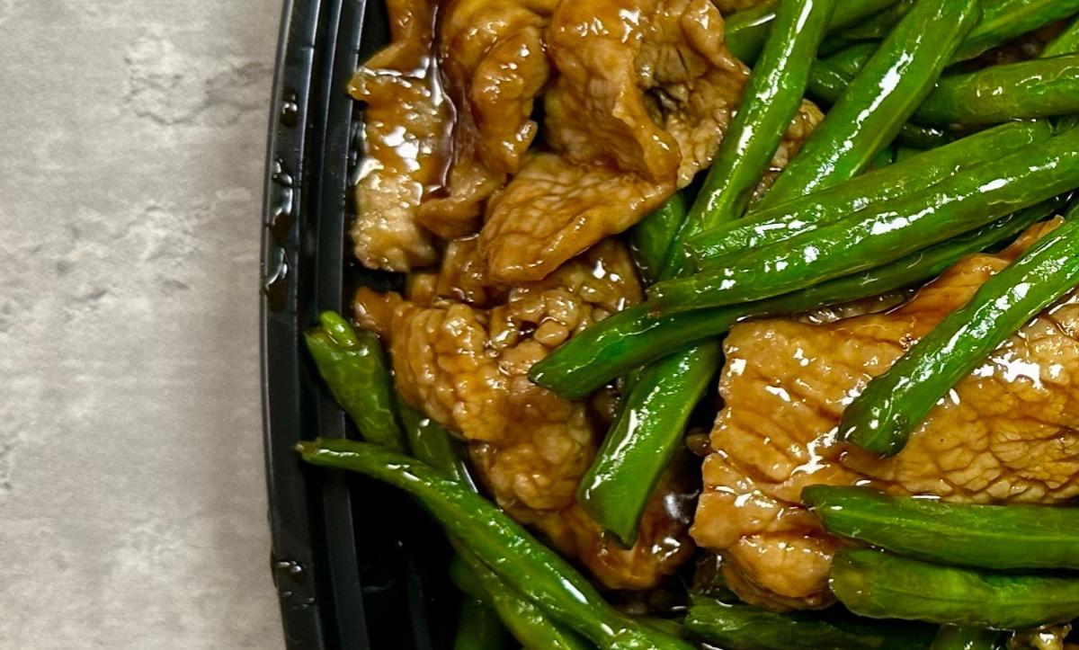 Roast Pork String Bean in Brown Sauce