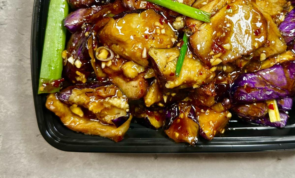Roast Pork Eggplant in Garlic Sauce