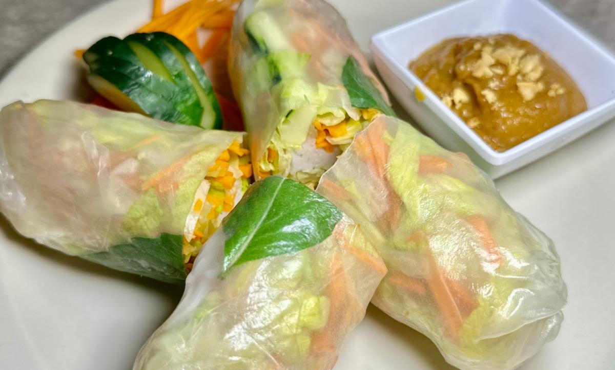 A3. Fresh Spring Rolls (2)