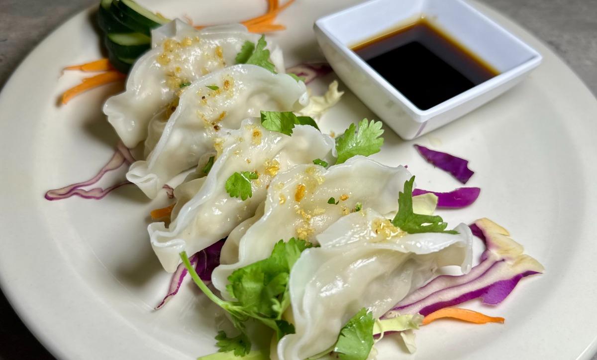 A6. Pork Dumplings (5)