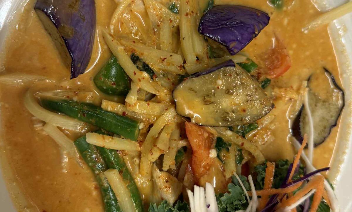 C1. Red Curry