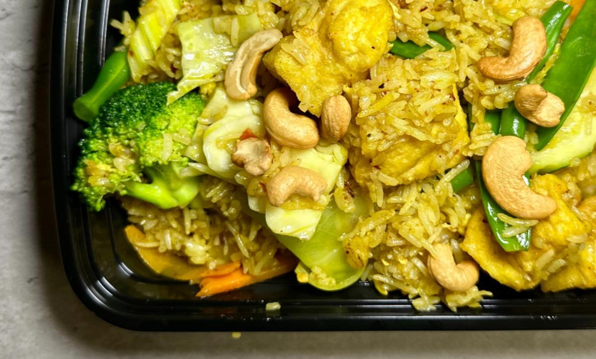 F2. Pineapple Fried Rice