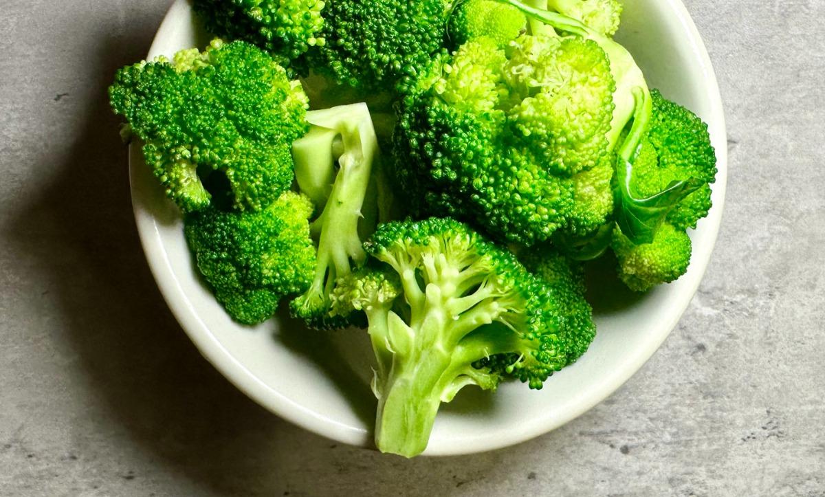 Side of Steamed Broccoli