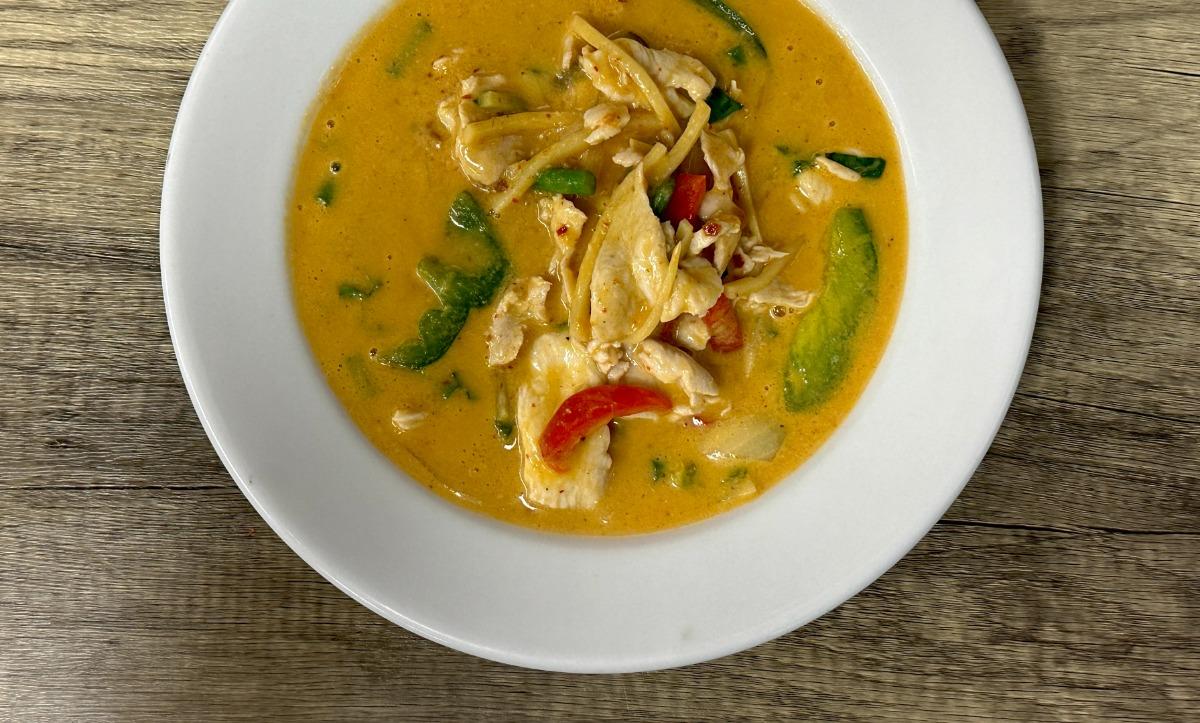 C1. Red Curry (Lunch)