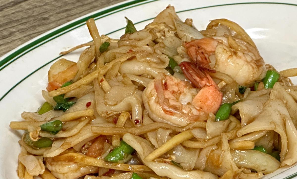 N3. Drunken Noodle (Lunch)