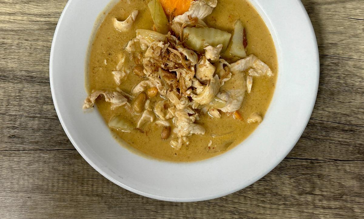 C4. Massaman Curry
