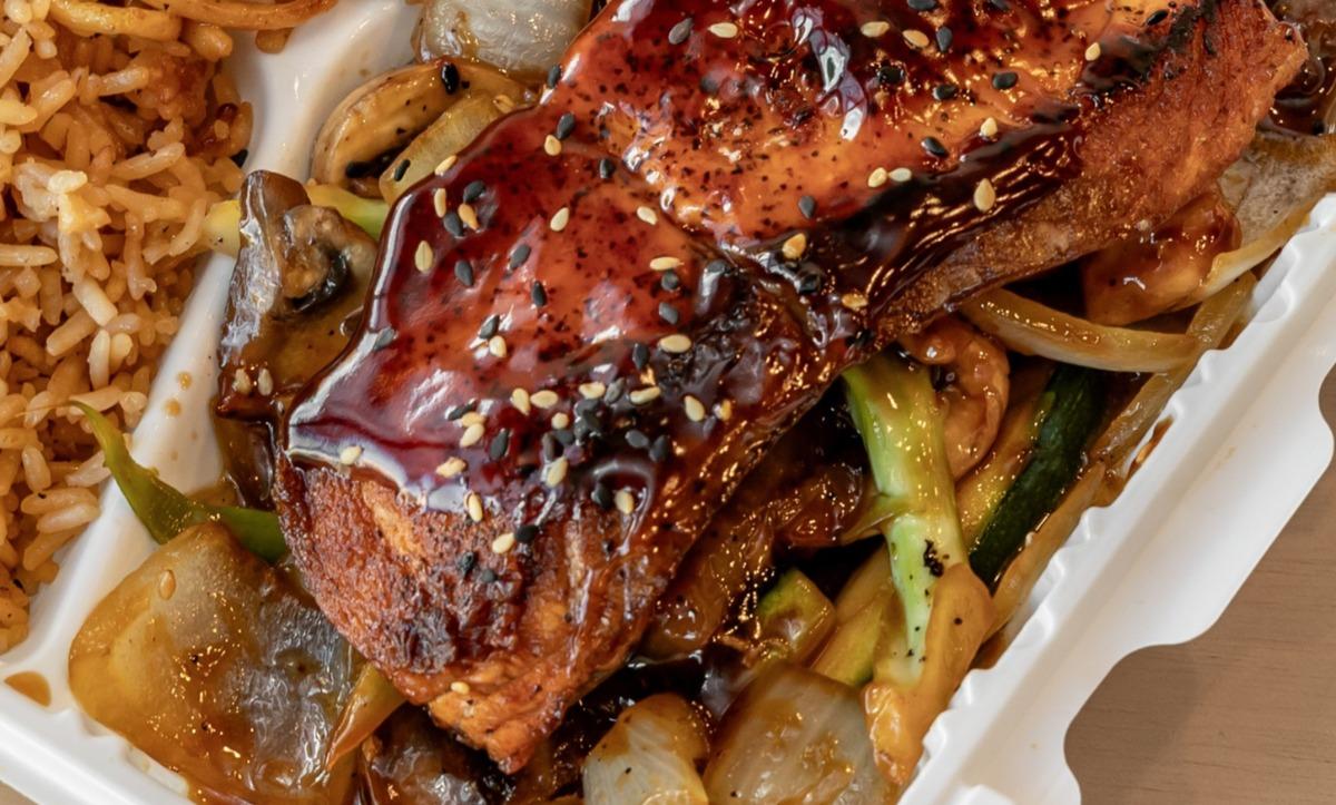 Hibachi Salmon (Side)