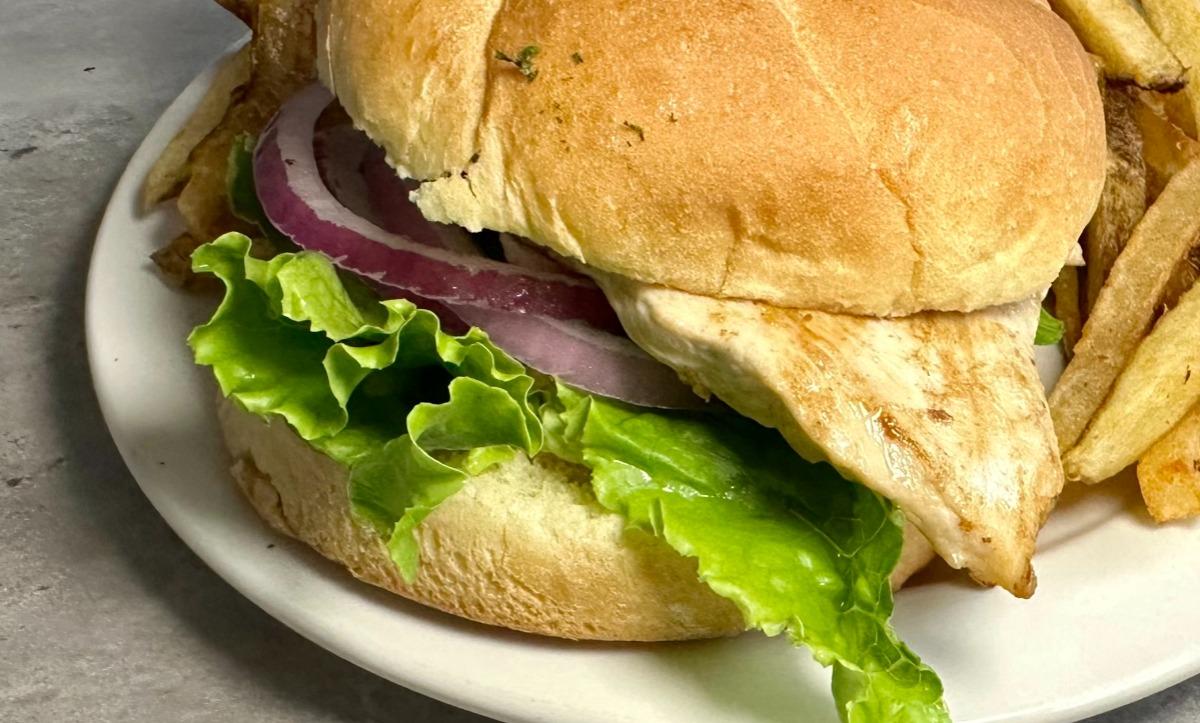 Chicken P.S. Burger (Plain & Simple)