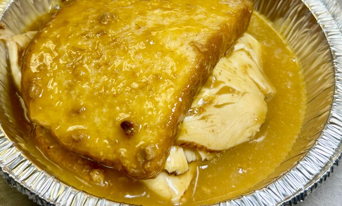 Hot Turkey Sandwich w/ Gravy