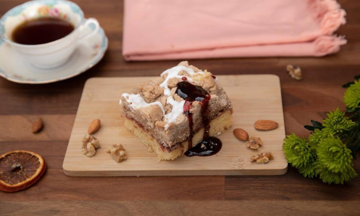 Old World Crumb Cake