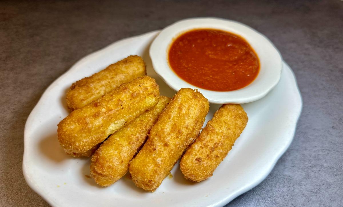 Mozzarella Sticks
