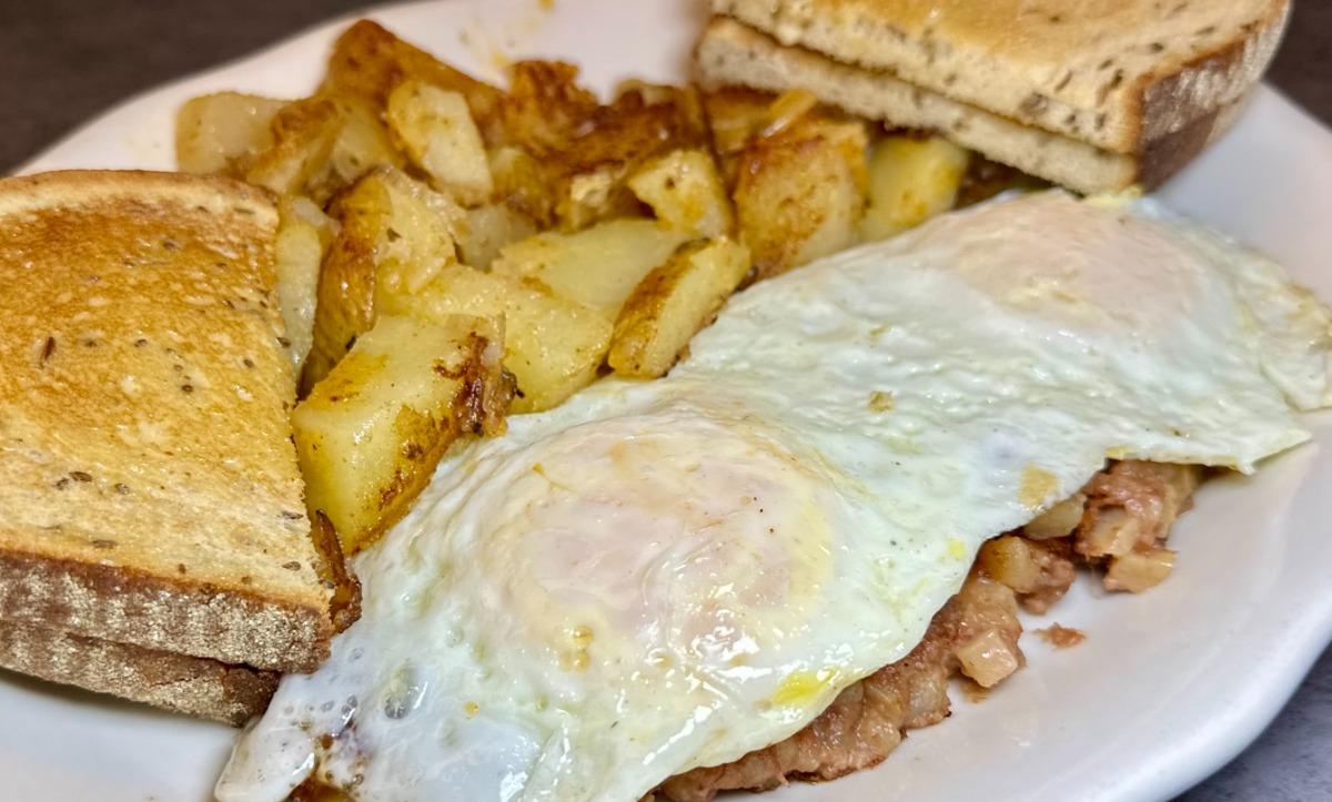 Two Eggs with Corned Beef Hash
