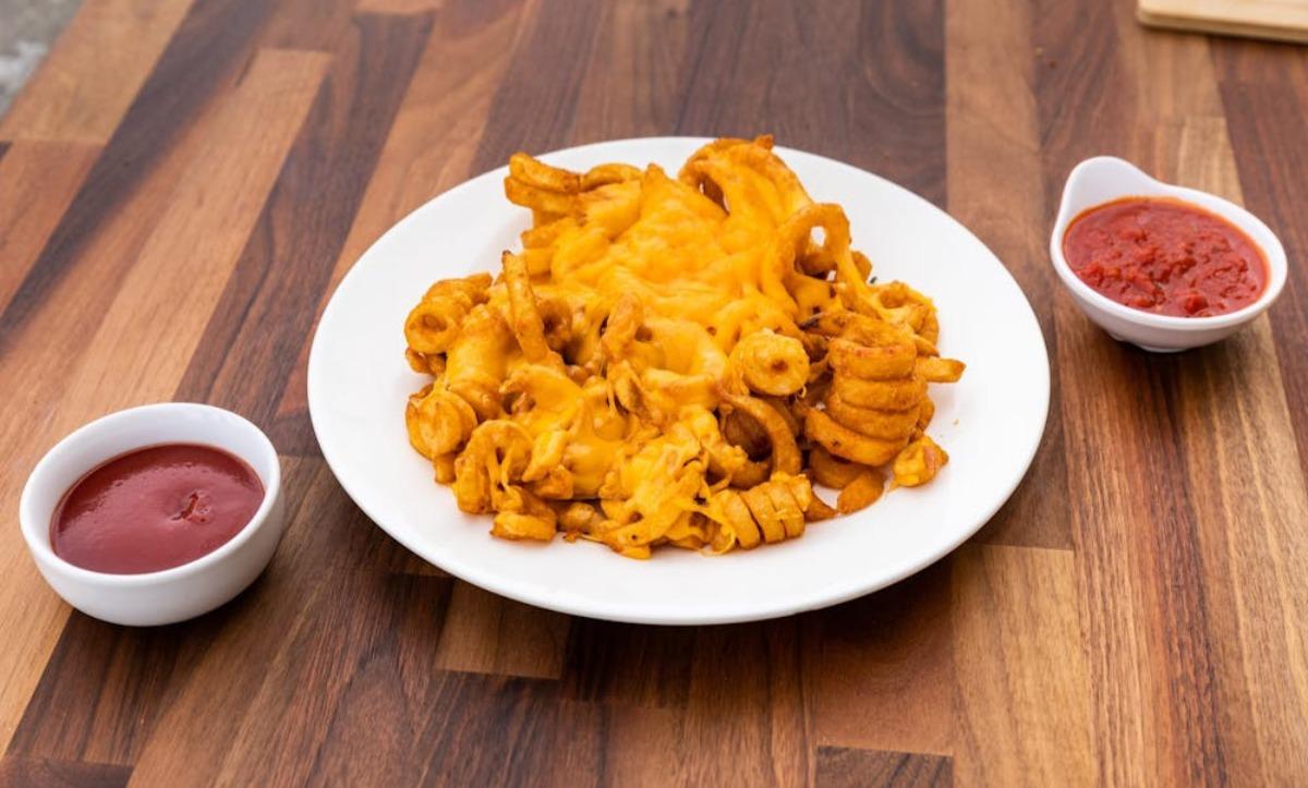 Curly Fries w/ Cheese