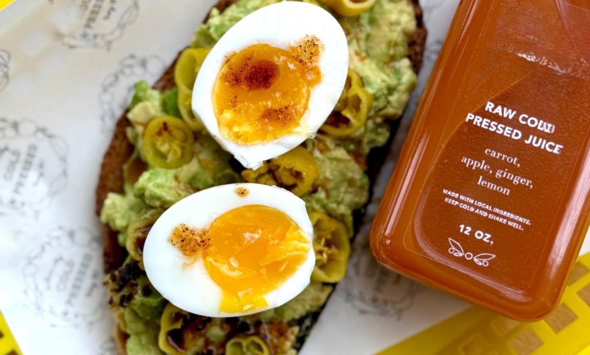 Avocado toast - SPICY