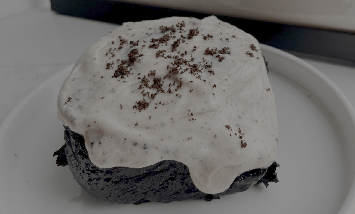 Cookies and Cream Bun