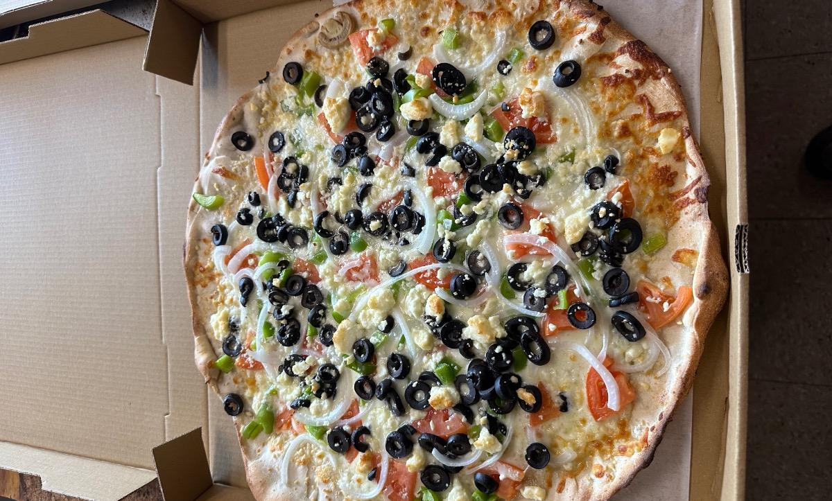 Pale Greek Pizza