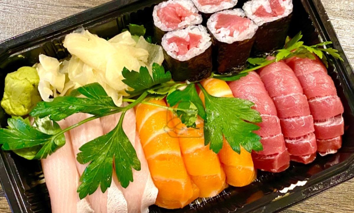 3 Flavor Sushi Platter