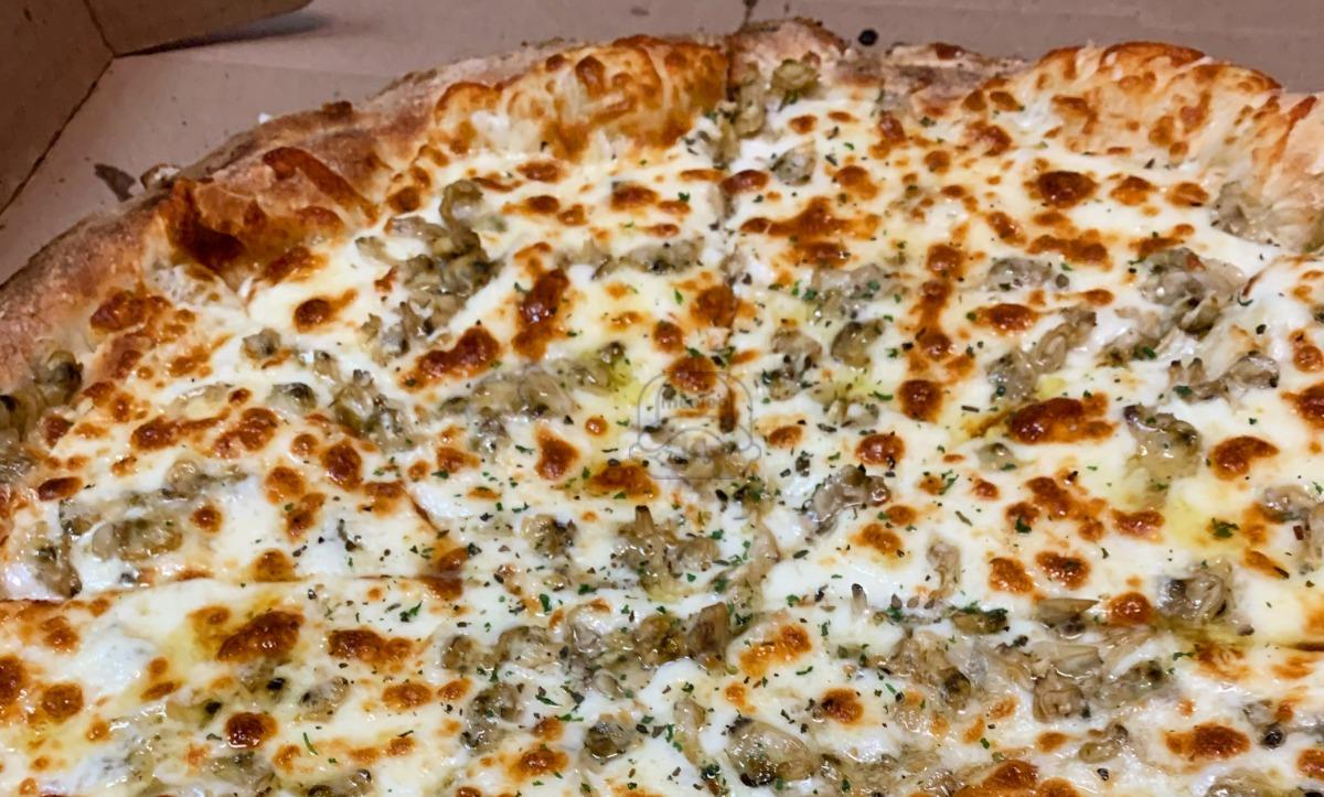 White Clam Pizza (Large 16